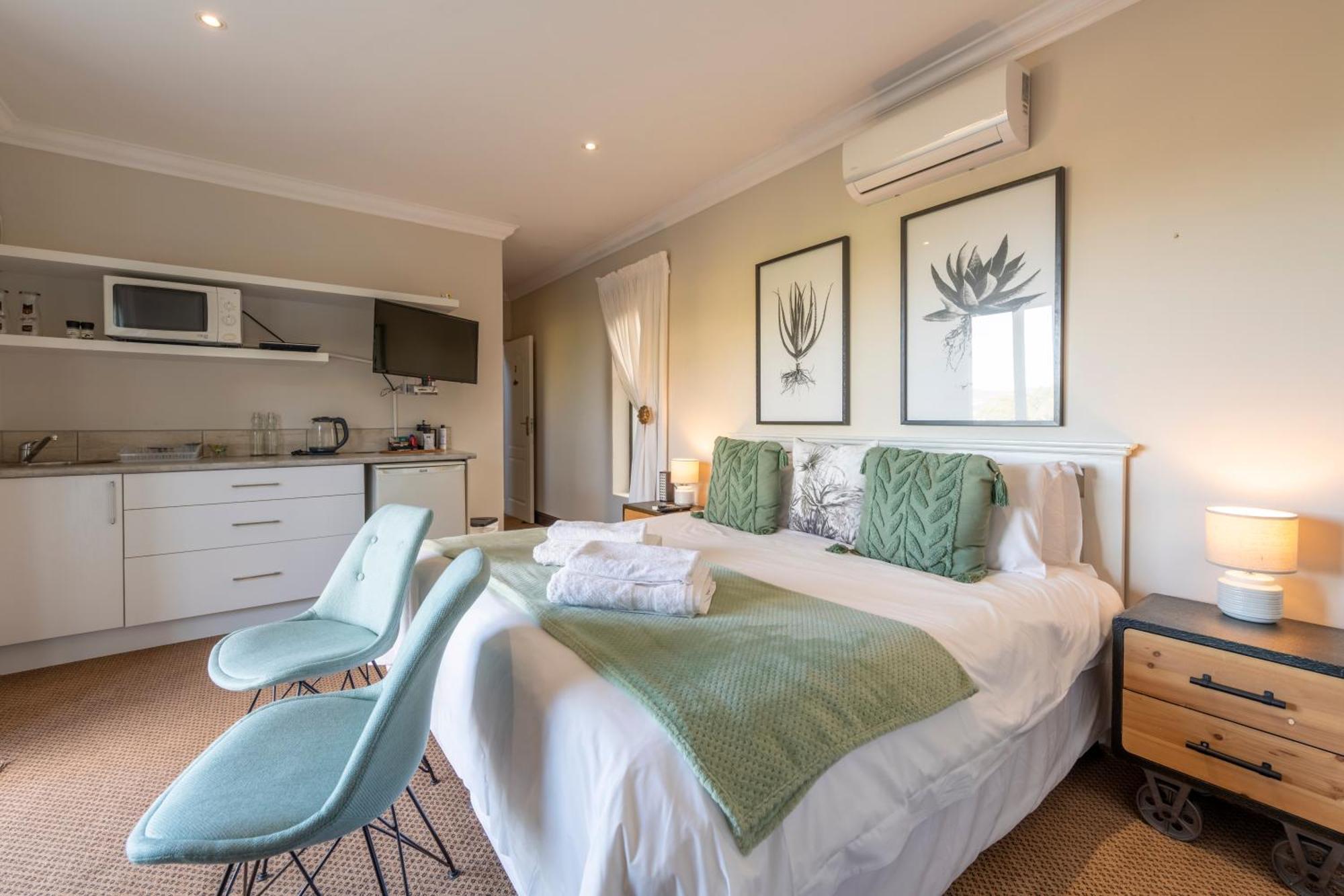 6 On Protea Bed & Breakfast Knysna Ruang foto
