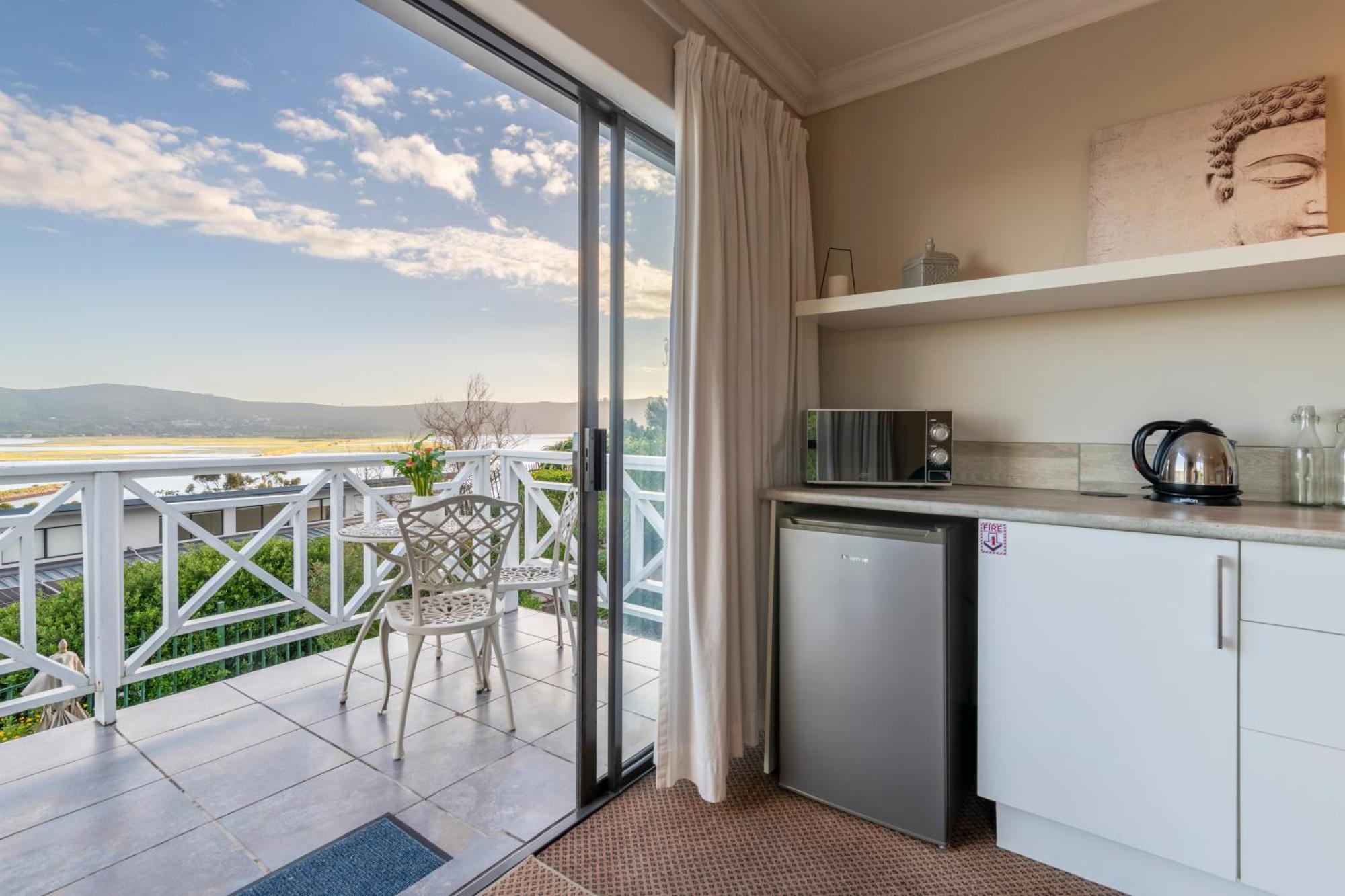 6 On Protea Bed & Breakfast Knysna Ruang foto